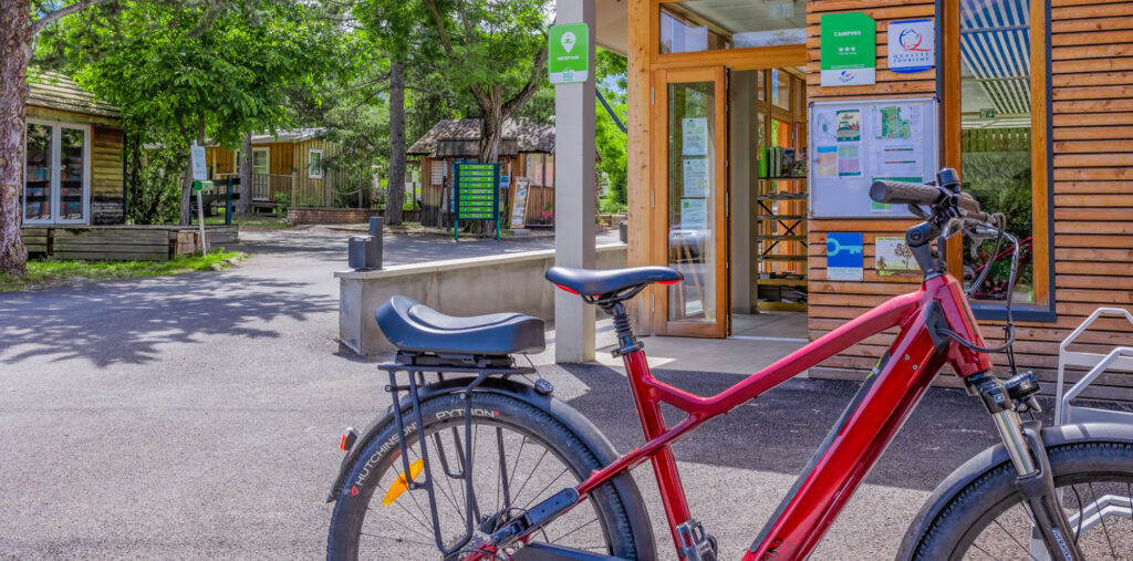 Accueil vélo - Camping Le Petit Liou