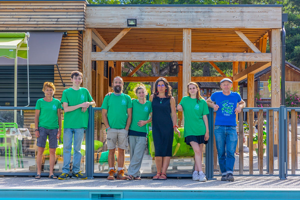 Camping Le Petit Liou équipe