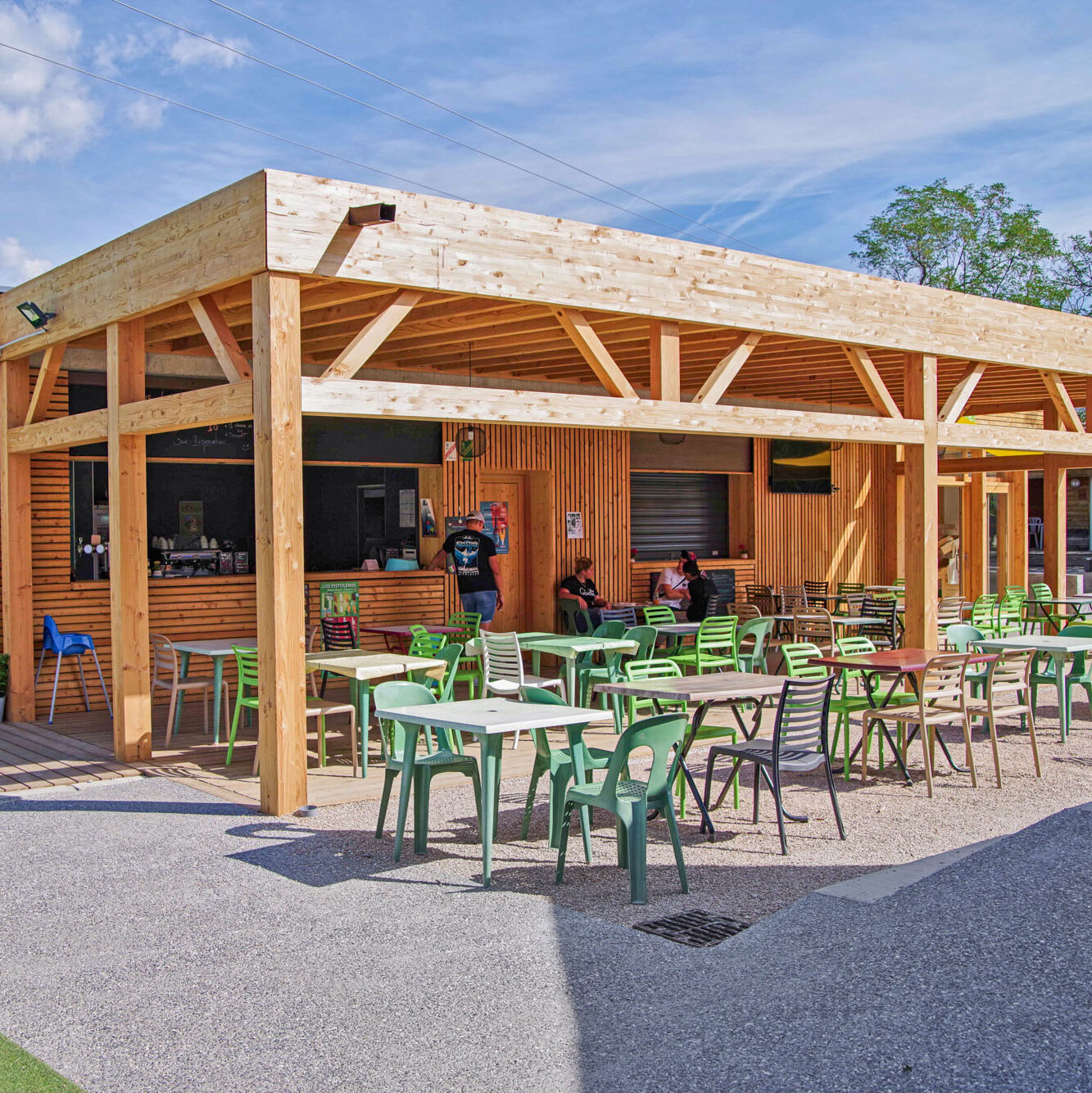 Réstaurant bar -Camping Le Petit Liou