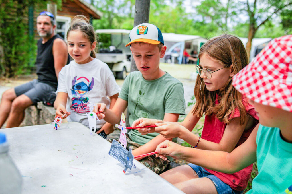 club enfants le petit liou
