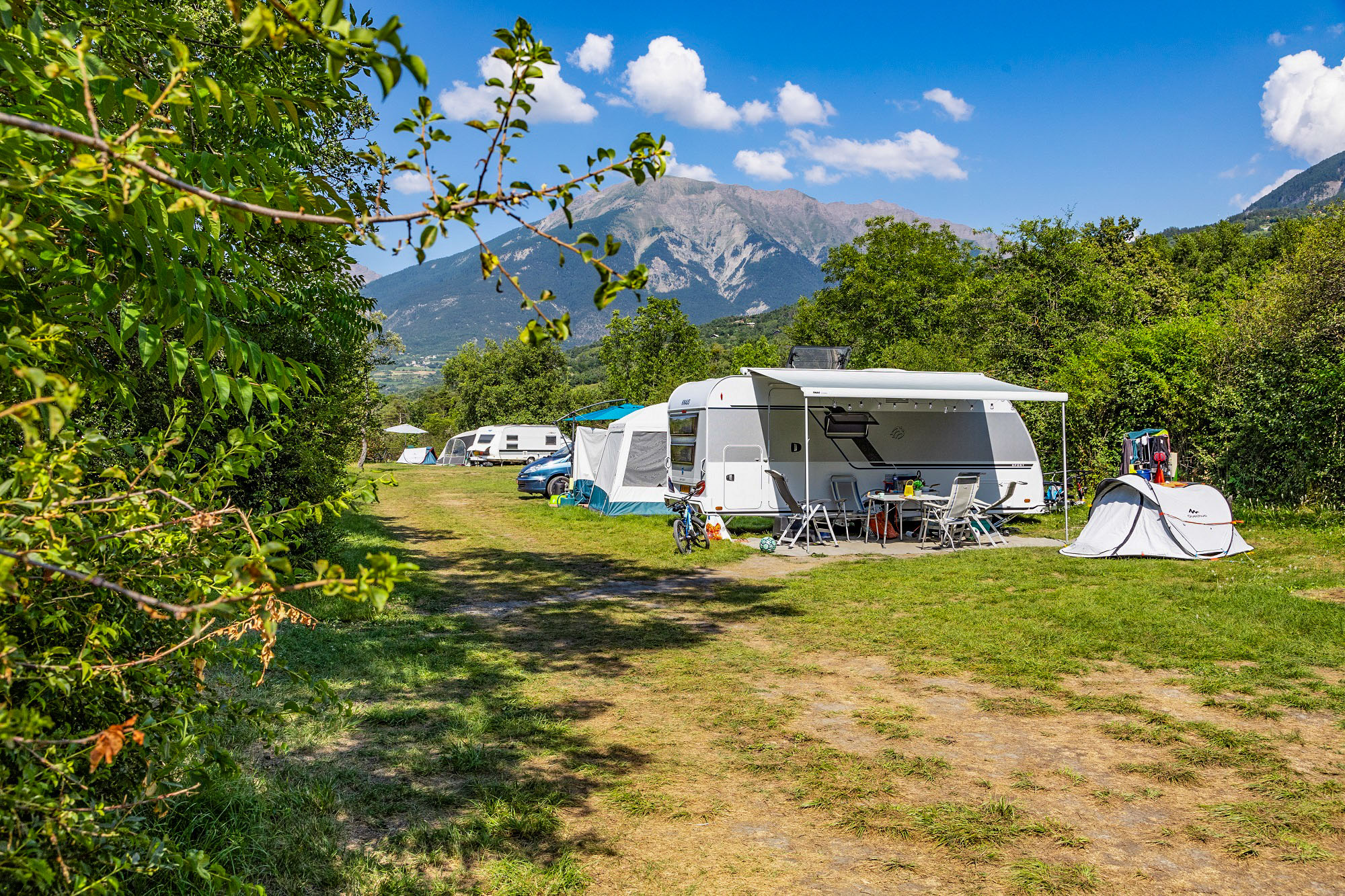 emplacement tente et caravaning hautes alpes