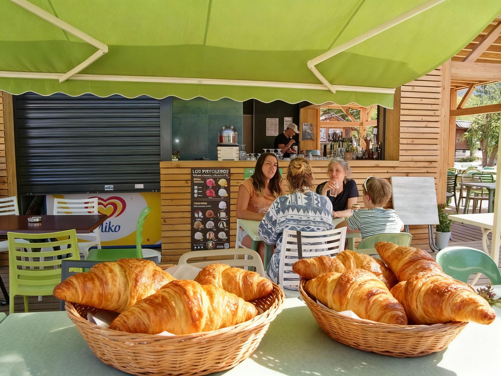 petit déjuner croissants