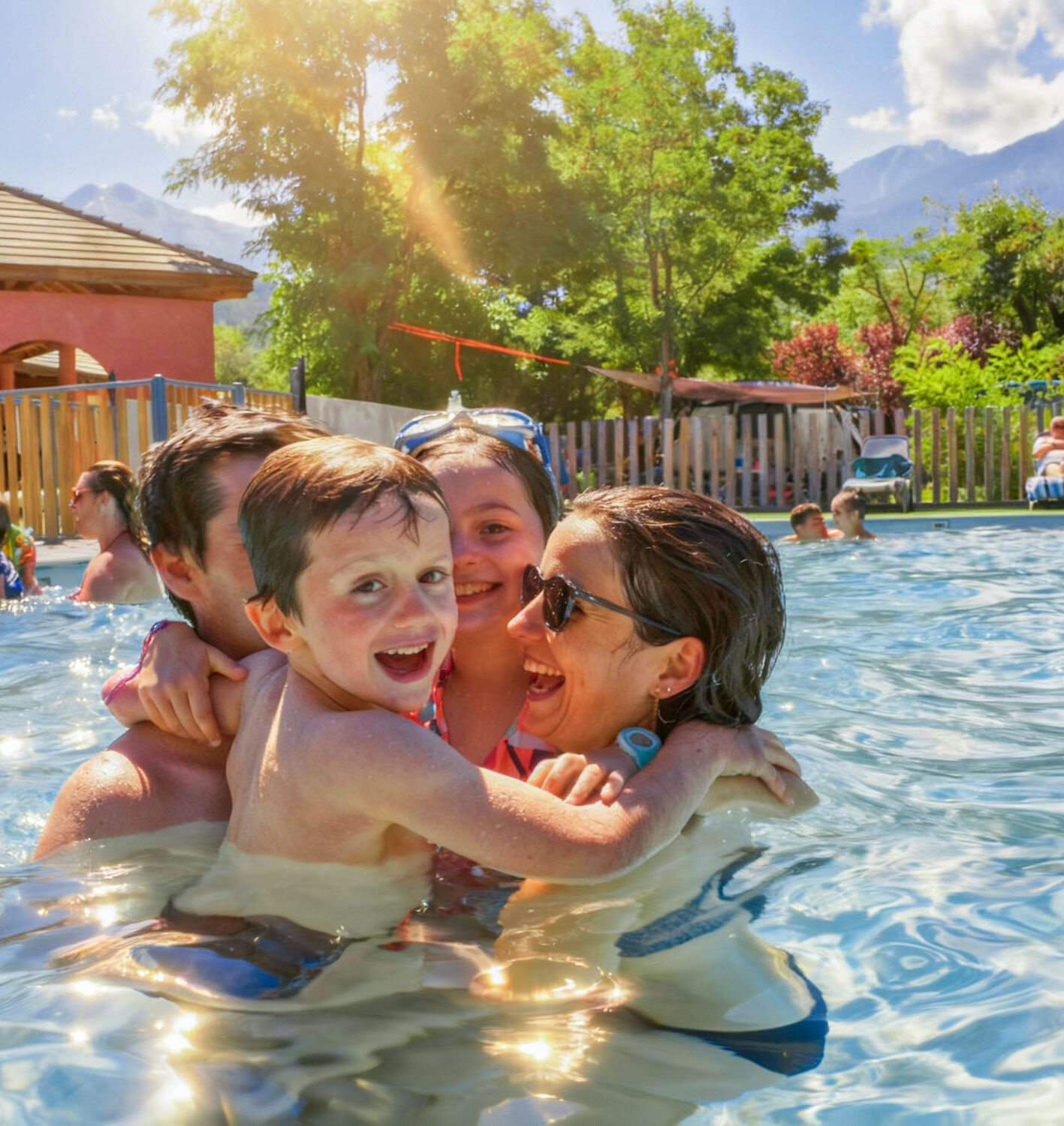 piscinei camping le petit liou